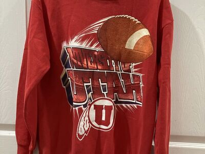Vintage Red University Of Utah Sweatshirt