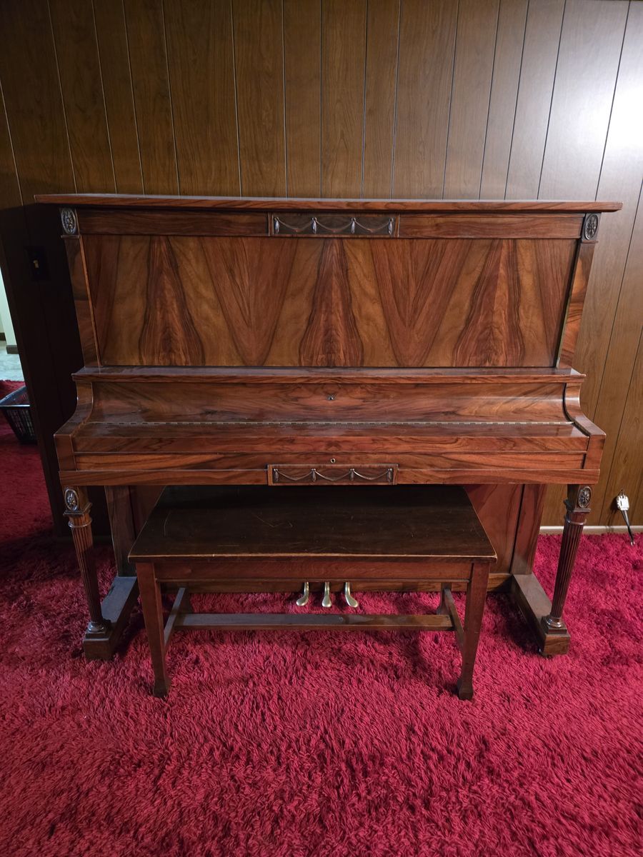 B. Shoninger Upright Piano - 1914