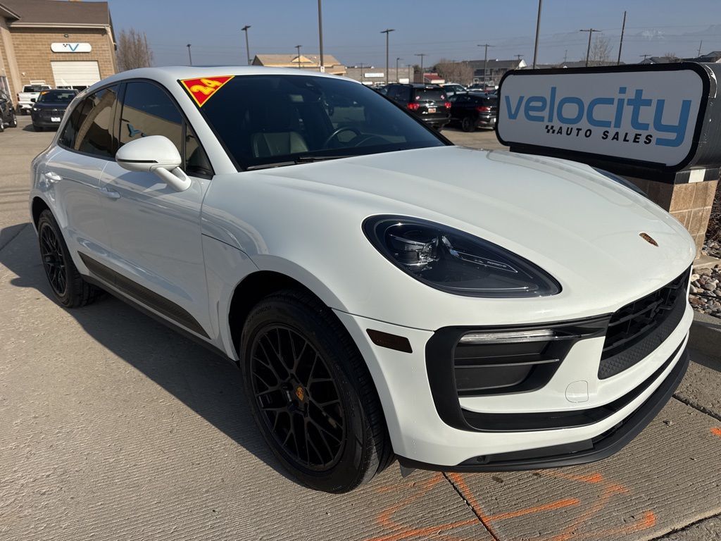 2024 Porsche Macan 