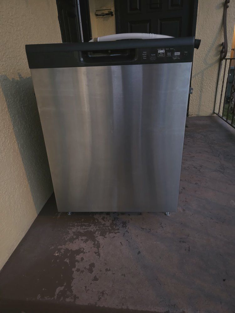 GE Profile Stainless Steel Built-In Dishwasher