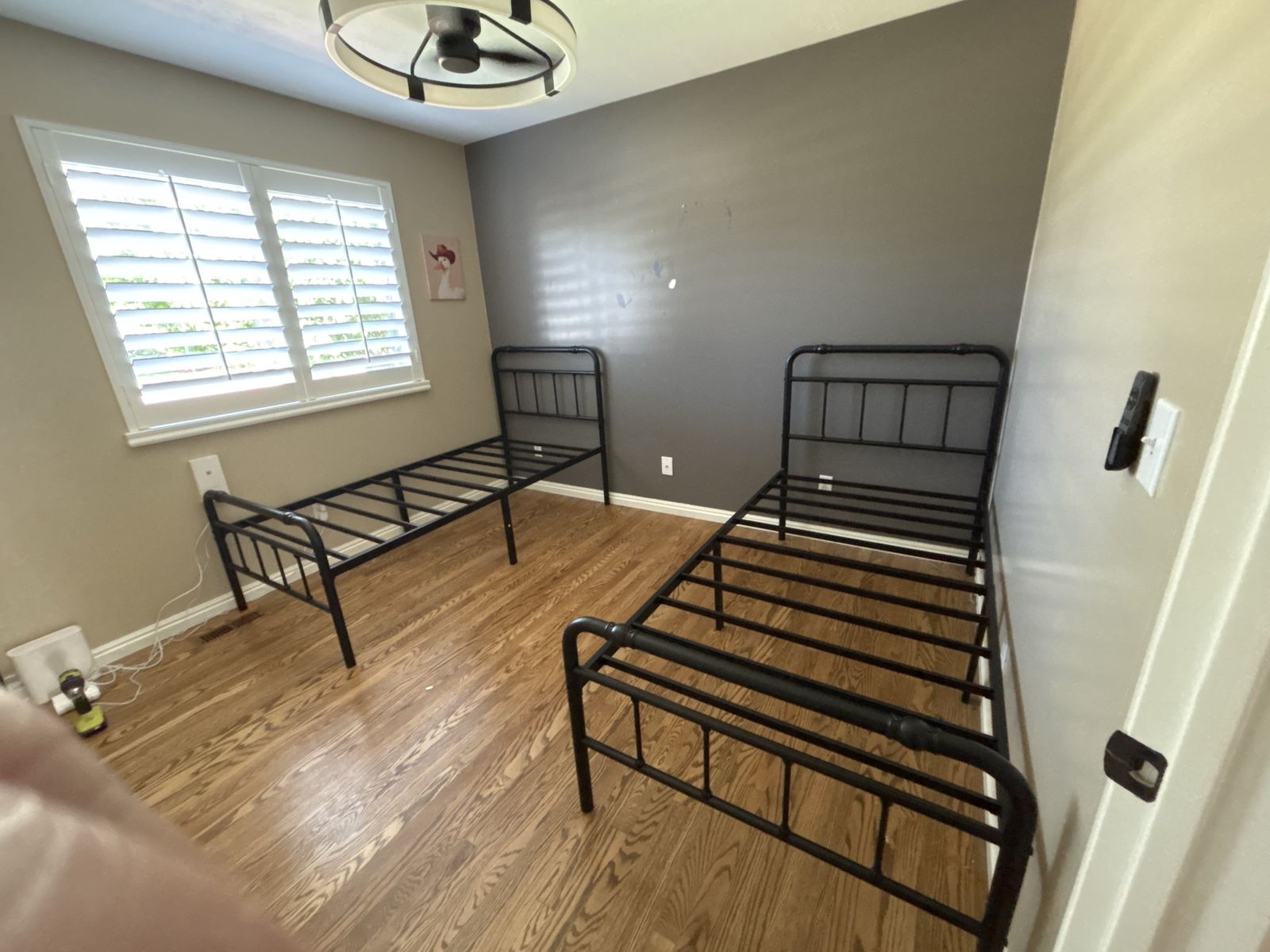 2 Twin Bed Frames