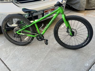 24 inch Cannondale Cujo Youth Kids Mountain Bike