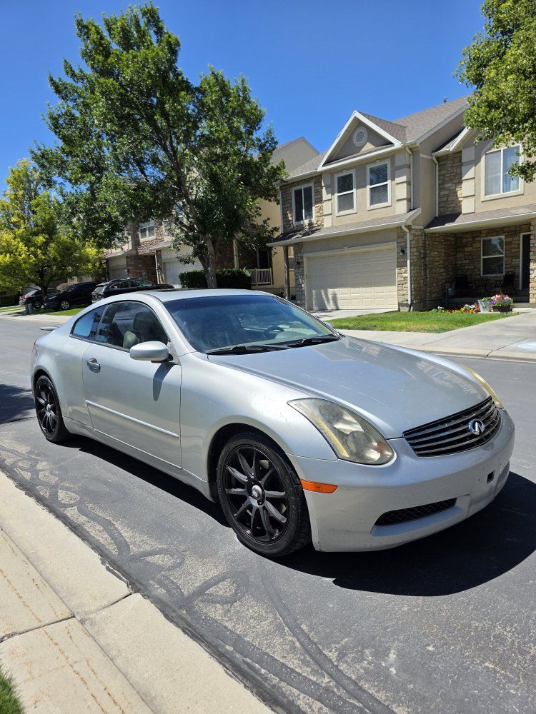 2004 Infiniti G35 