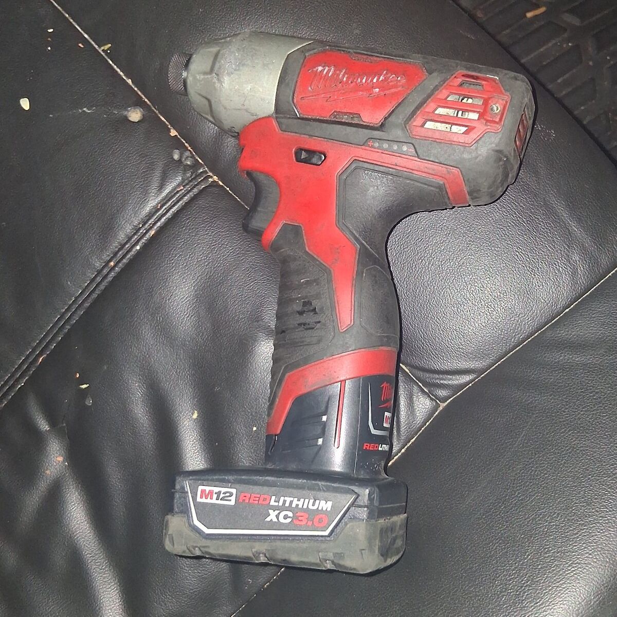 M12 impact drill