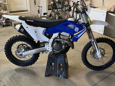 2025 fx350