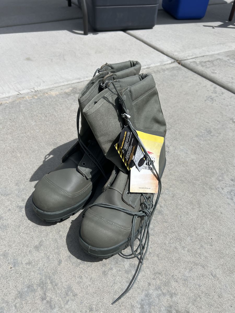 New Steel Toe Boots 11.5W