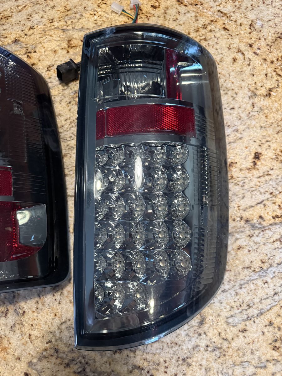 Tail lights for Dodge Ram 2006 & others