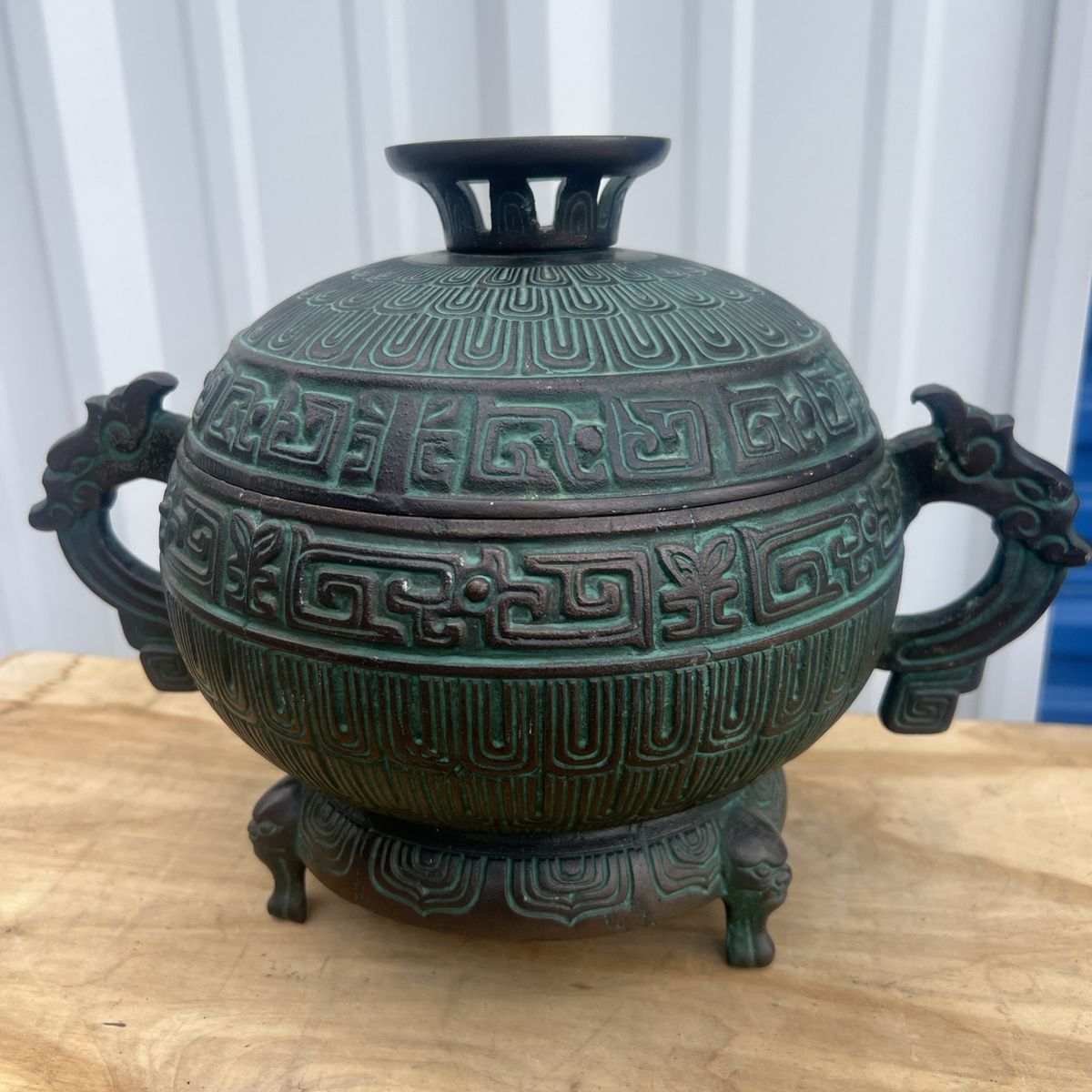 James Mont Style Mid-Century Asian Metal Ice Bucket – Lion Feet & Handles
