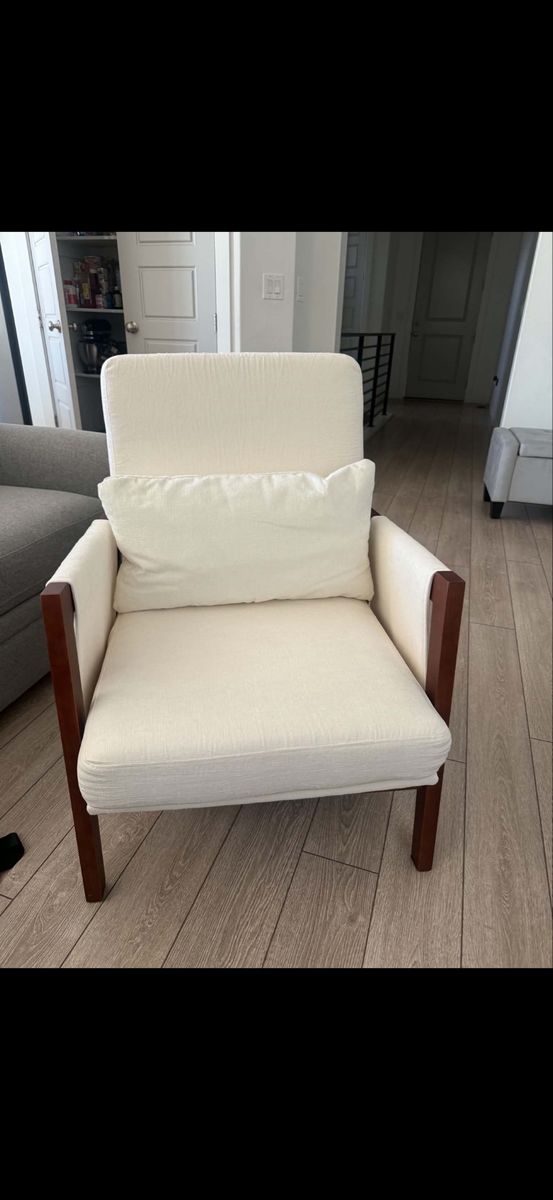 Cream Mid-Century Modern Accent Chair with Wood Frame