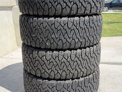 285/60R20 Bfgoodrich Ko3 Load E like new