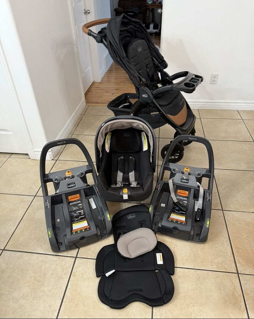 Chicco Bravo Primo Trio Travel System