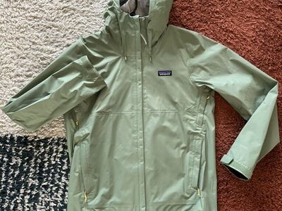 Patagonia Torrentshell 3L Rain Jacket