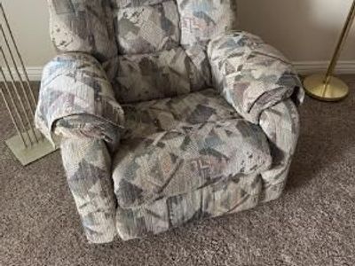 1990s overstuffed recliner