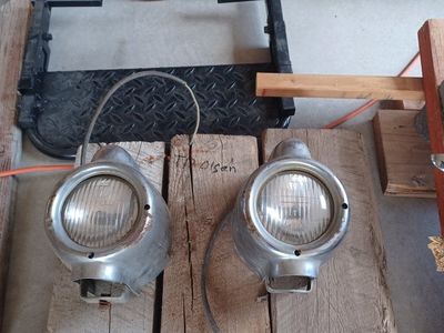 51 merc driving lights. Nice pair!