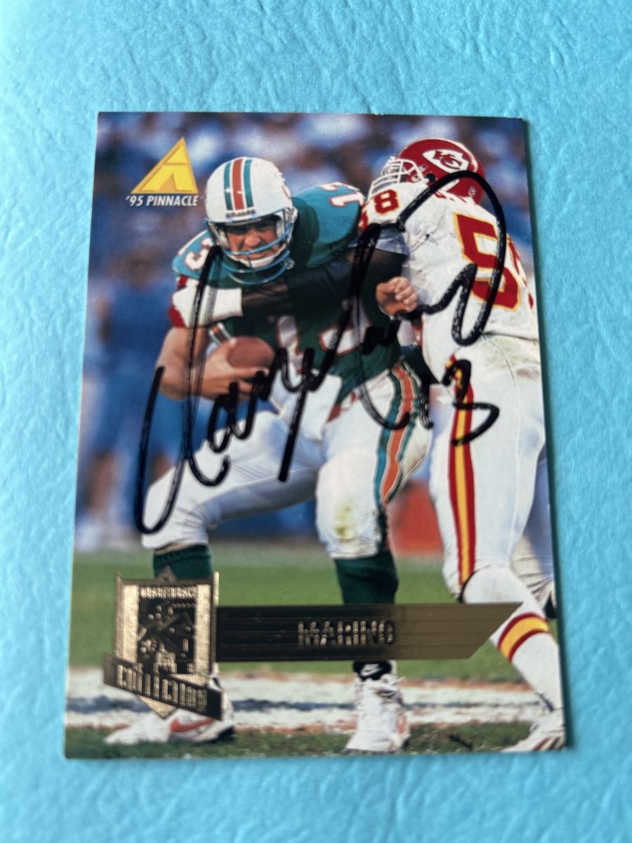 Dan Marino Autograph NFL Miami Dolphins Hand Signed Football Card Auto 1995 Pinnacle