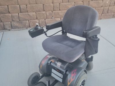 Jazzy 1143 Power Wheelchair