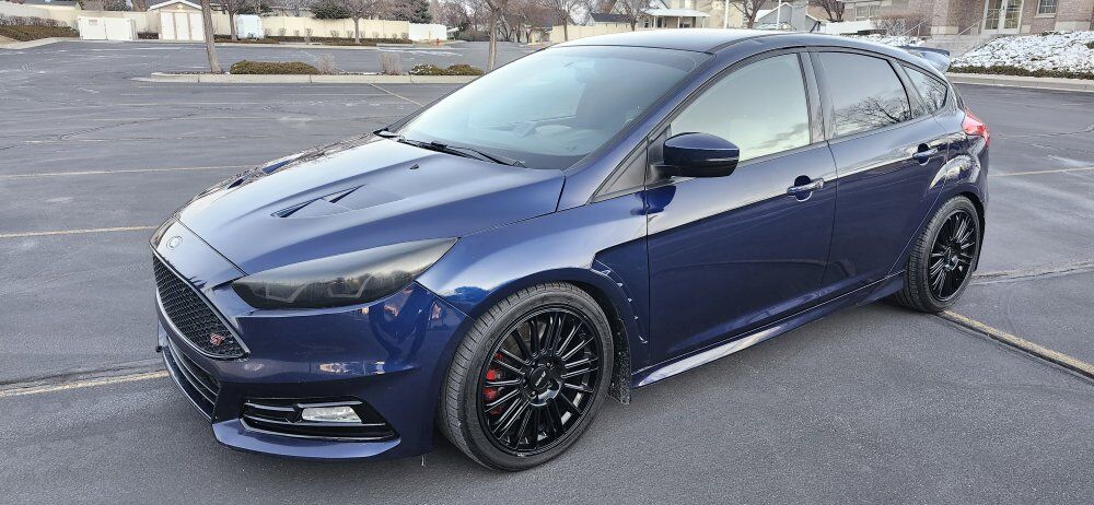 2017 FORD FOCUS ST