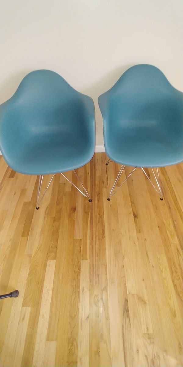 PLASTIC DINNING ARMCHAIR W/CHROME WIRE BASE (SET OF 2) TEAL