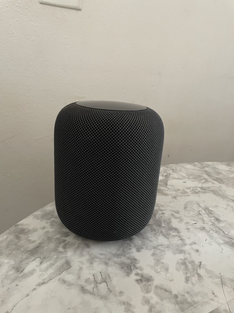 Apple HomePod (1st Generation)