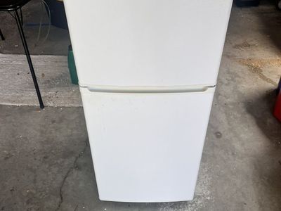Sanyo fridge