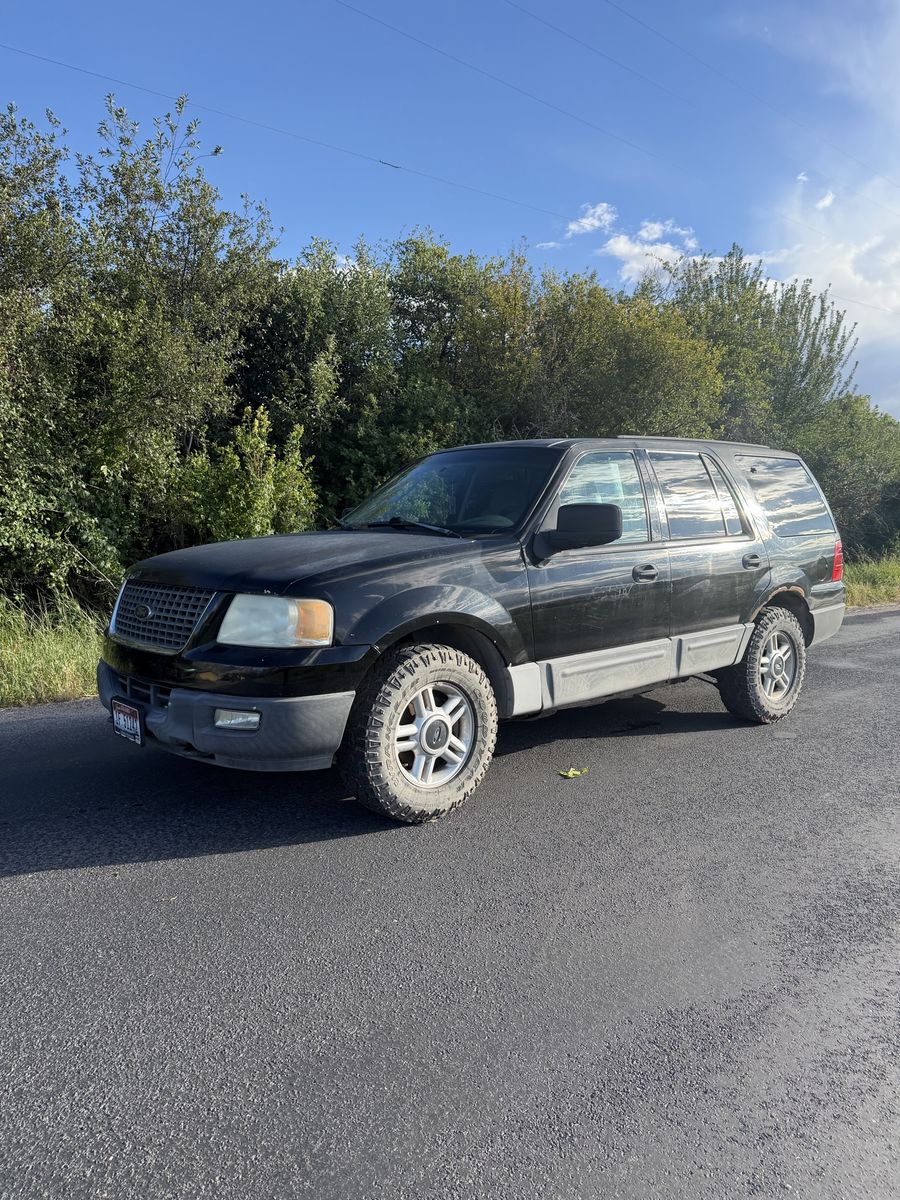 2004 Ford Expedition 