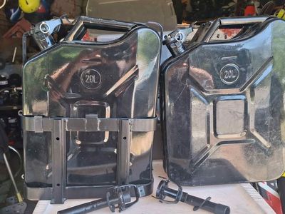 20liter 5 gallon gas can kraftstoff feuergefahrlich copy wwii german jerry can WAFFEN SS TEXT ONLY