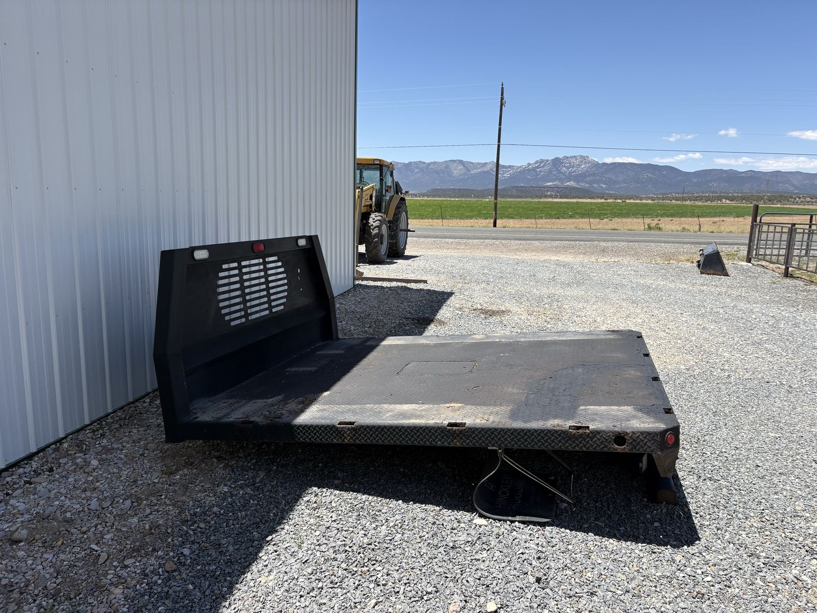 Main image 2