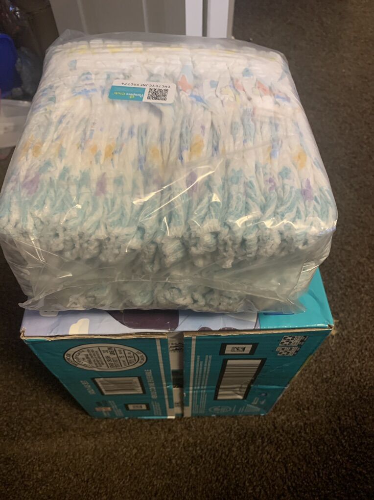 Pampers 5T/6T Training Underwear