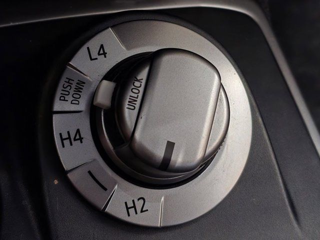 Main image 9