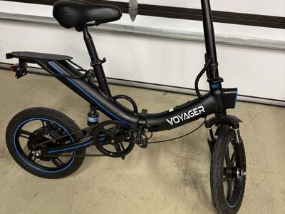 Voyager fold ebike like new