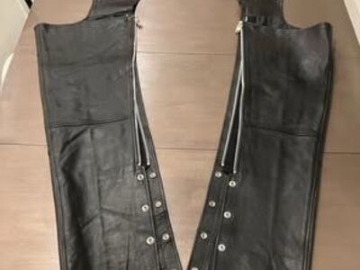 Leather Motorcycle Chaps Size Small 32” Inseam