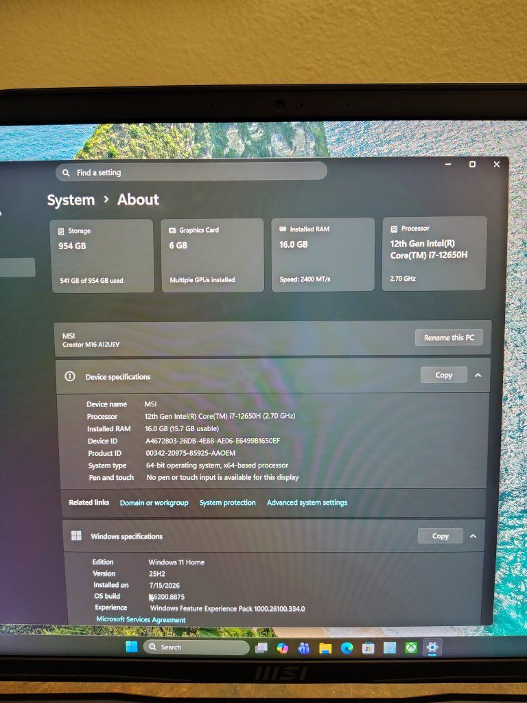MSI Creator M16 16" Laptop - i7-12650H, 16GB RAM, 954GB Storage, RTX 3060 Graphics