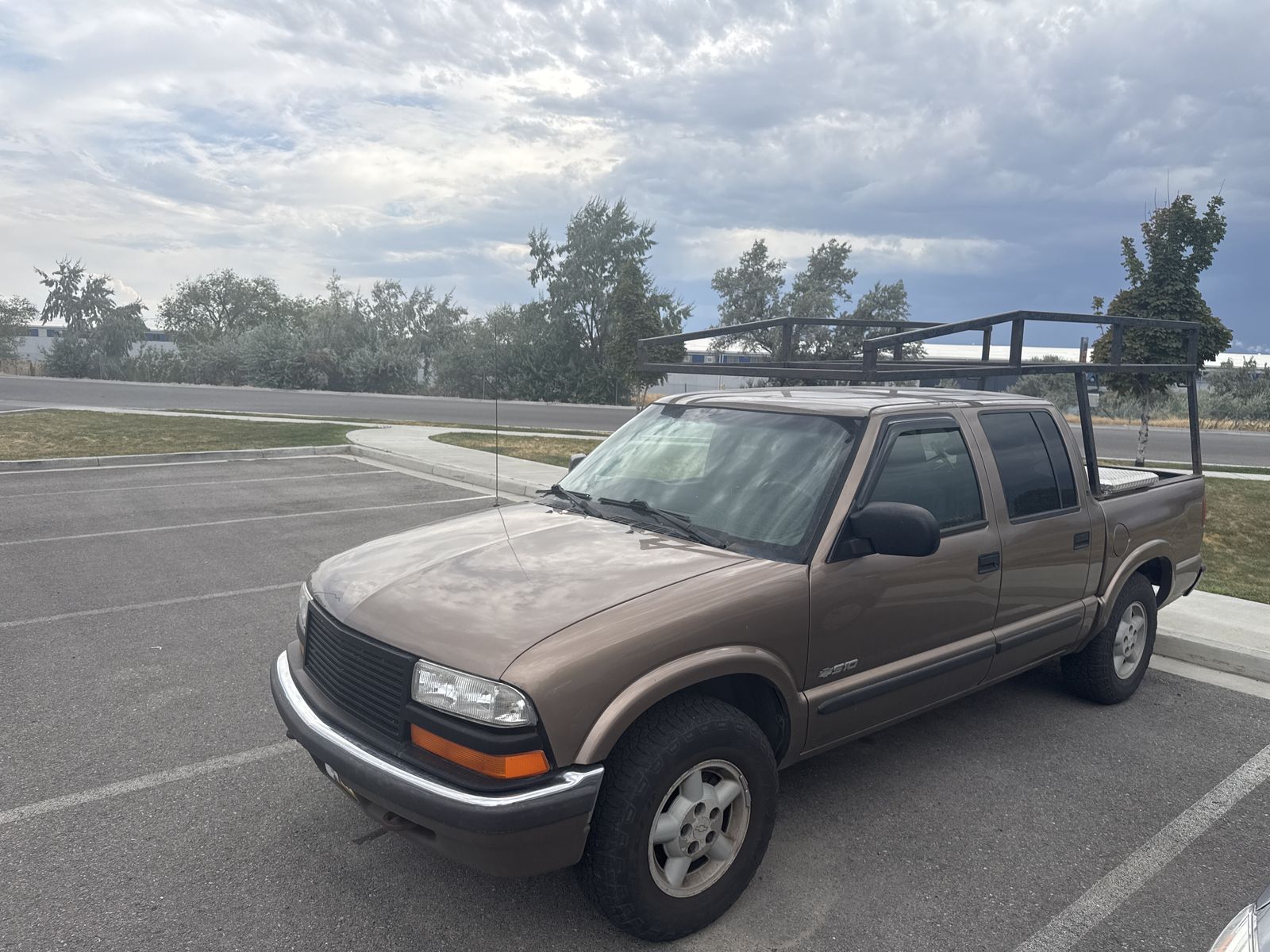 2002 Chevrolet S-10 LS