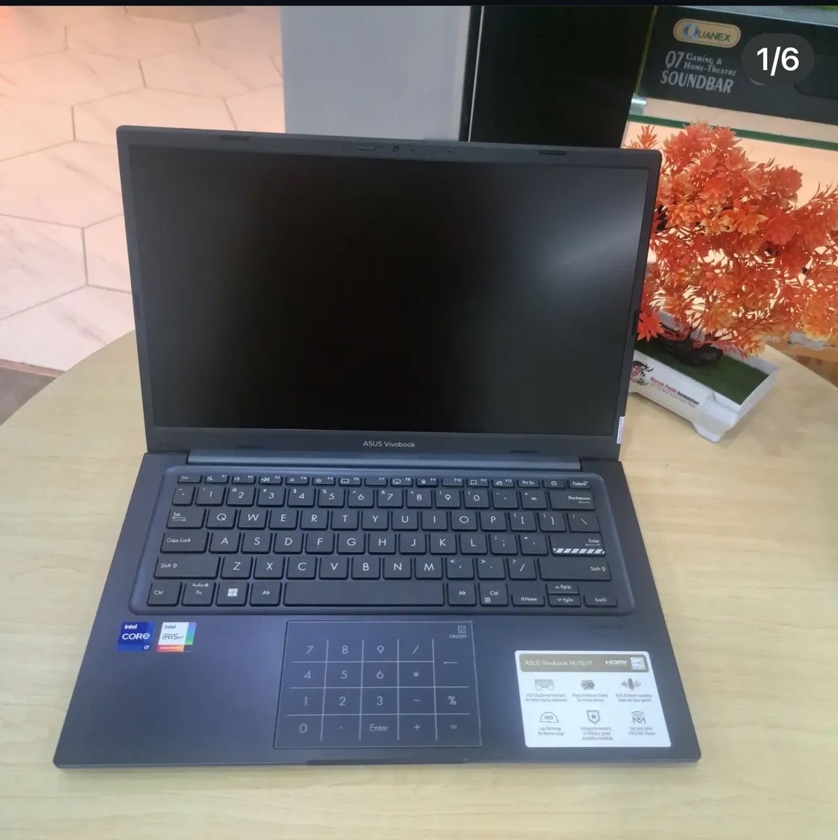 Asus vivobook laptop