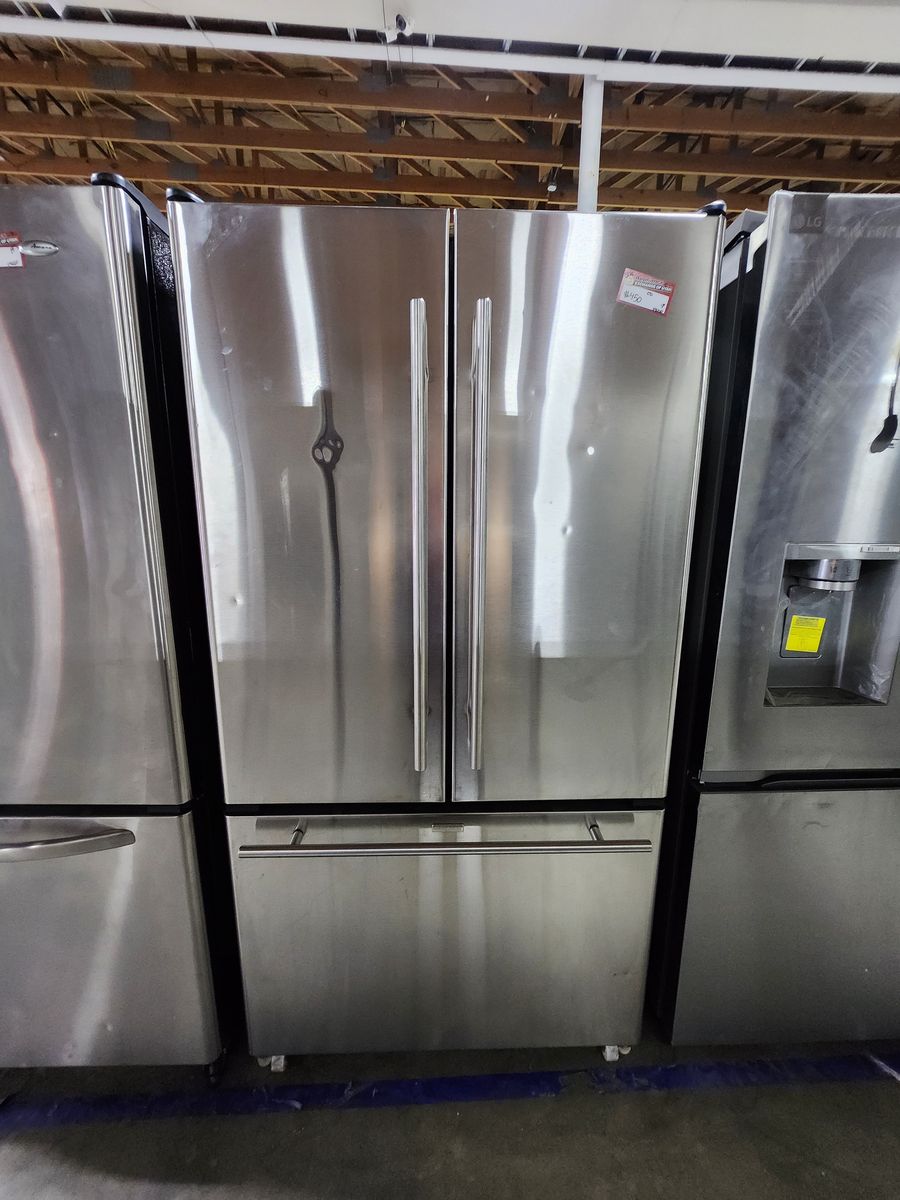 Jenn-Air French Door Refrigerator in Stainless Steel with Bottom Freezer