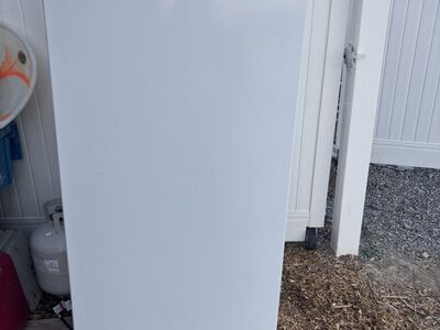 Free Maytag Freezer - Doesn't Freeze