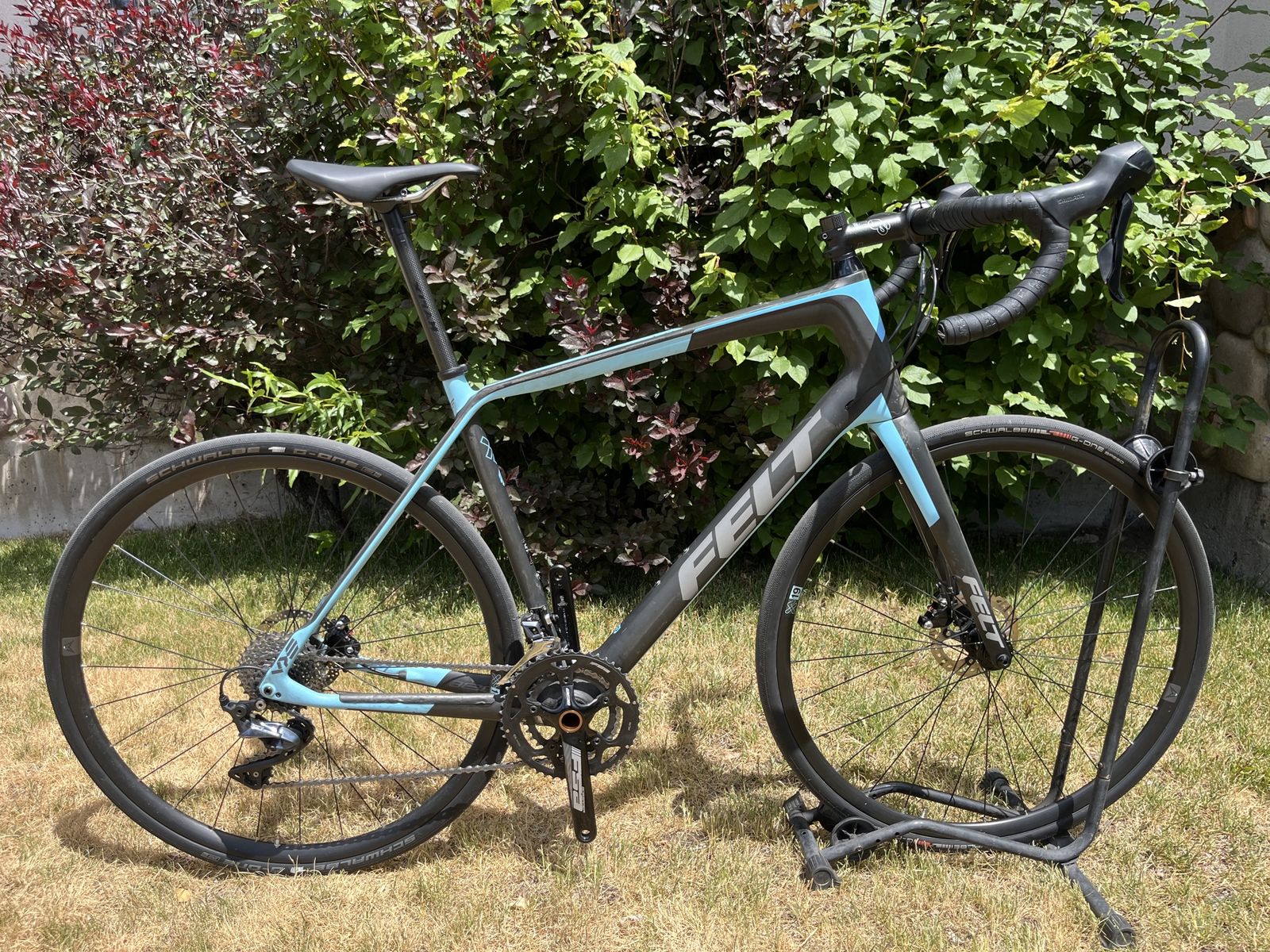 2016 Felt VR Series Road/ Gravel Bike - 58cm Carbon Fiber Frame