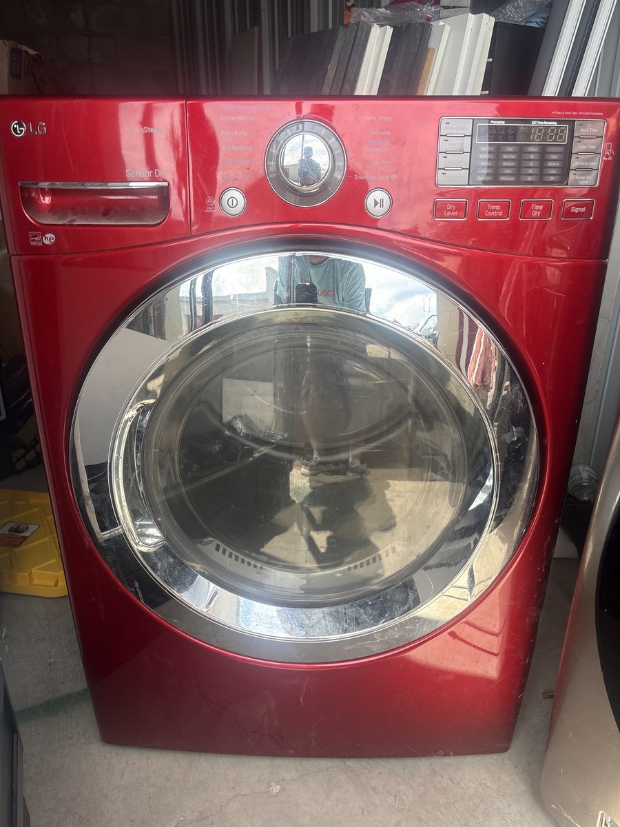 LG Red Sensor Dry Front Load Electric Dryer - Used
