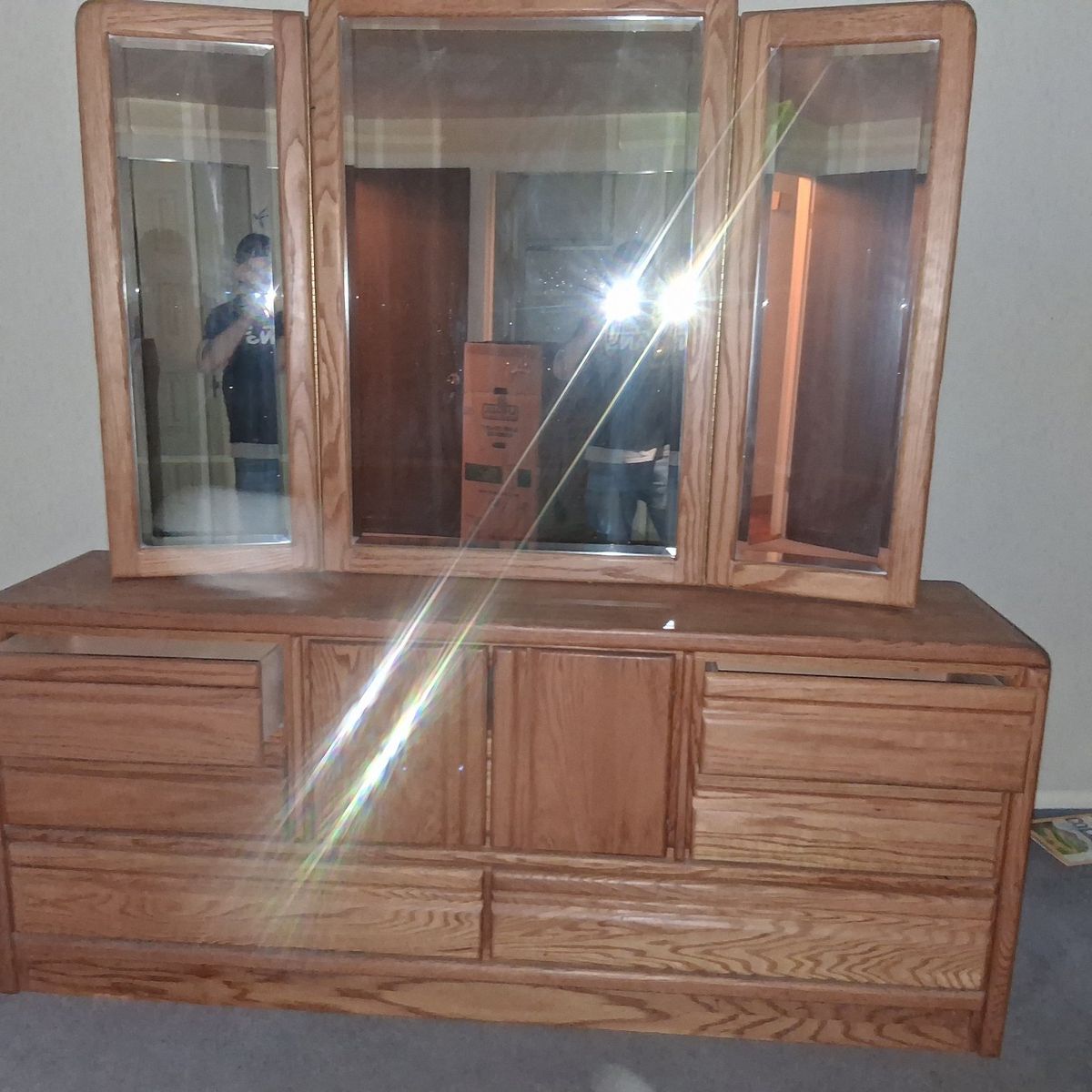 dresser with mirror