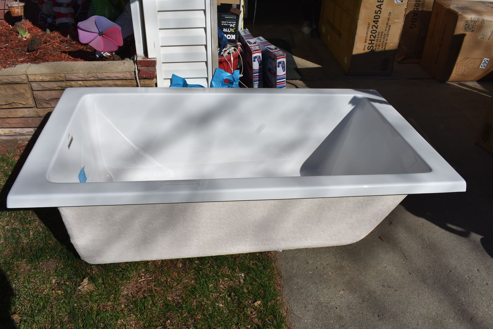 Hydro systems soaker acrylic bath tub