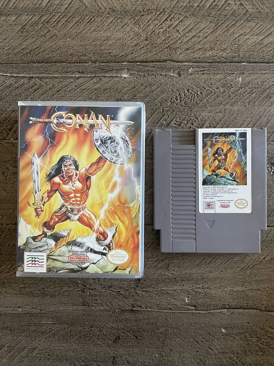 Conan Nintendo NES w/collectors case