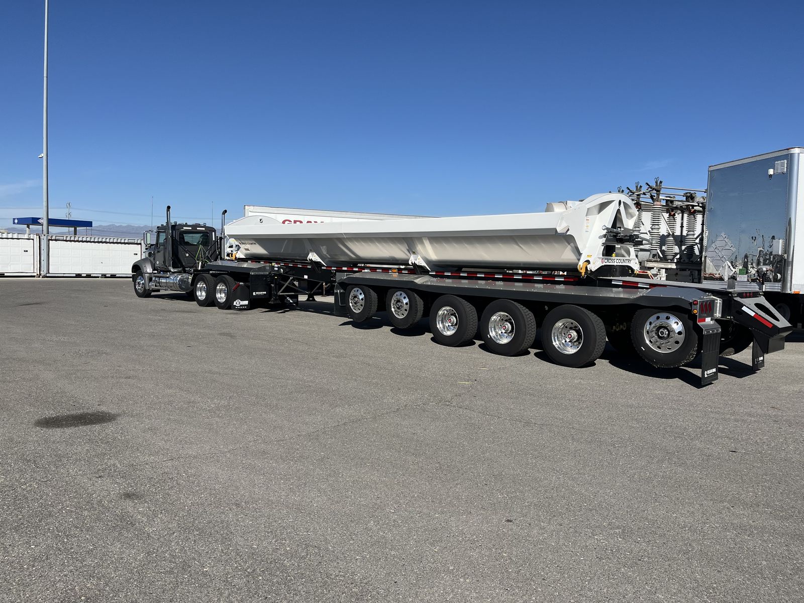 2025 CROSS COUNTRY 6 AXLE
