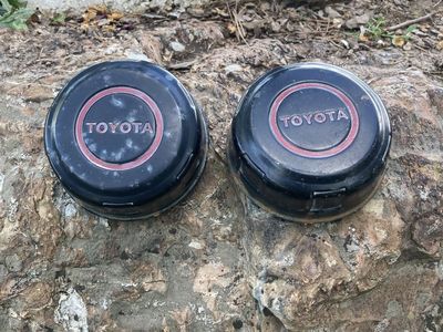 Vinage Toyota Truck Center Cap
