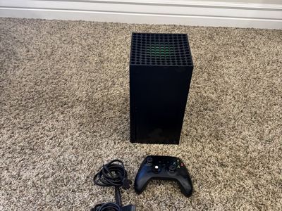 Xbox x like new