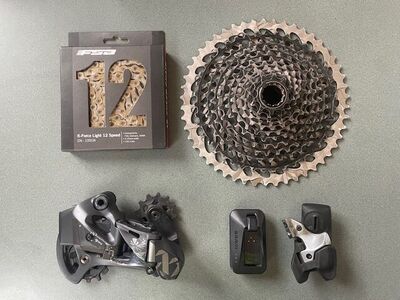 SRAM AXS Drivetrains (XX and XO)