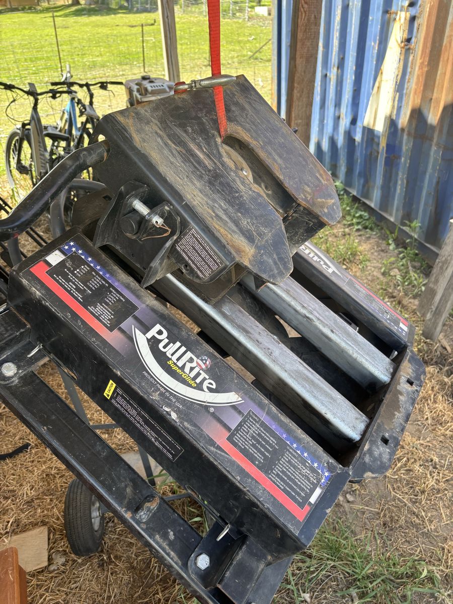 PullRite SuperGlide 4400 Fifth Wheel Hitch - 20,000 lbs Max Gross Trailer Weight