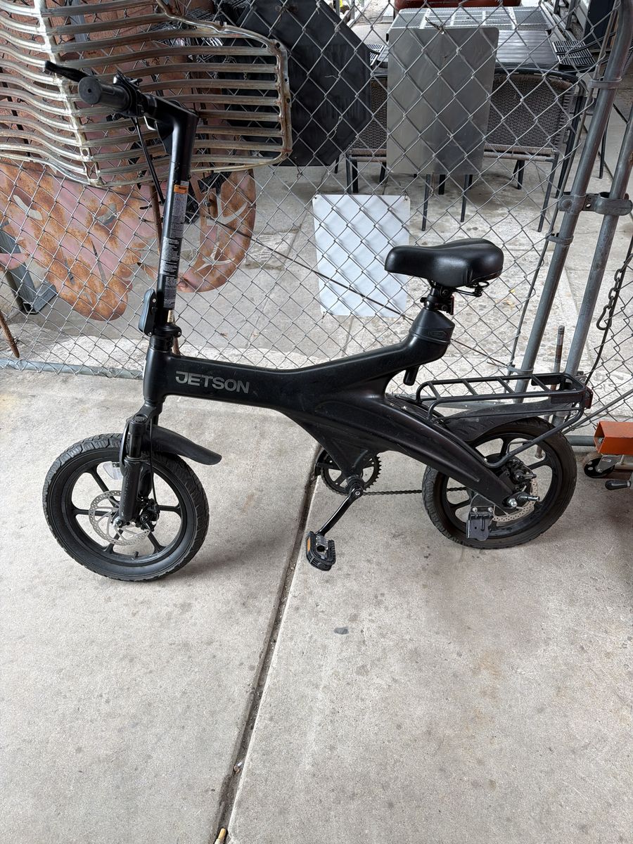 Jetson E Bike Needs Tube In Back Tire