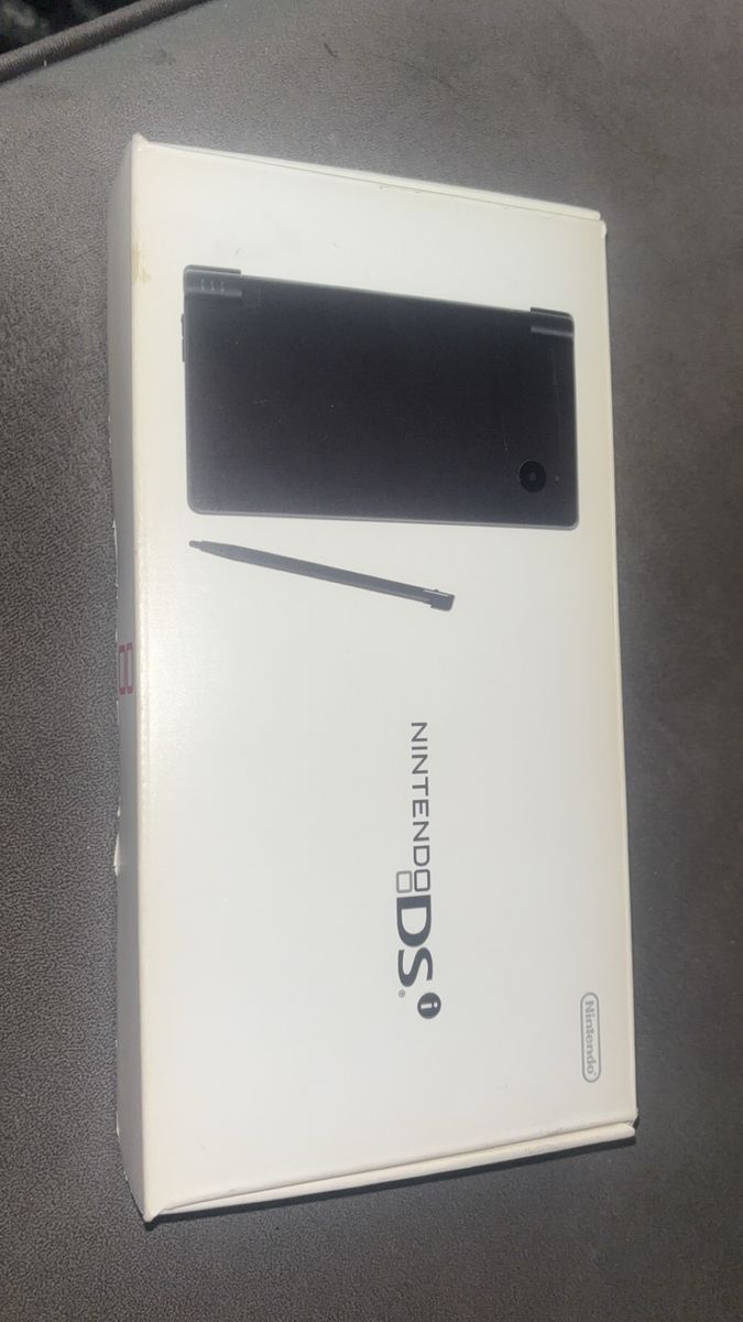 Nintendo DSi complete inbox