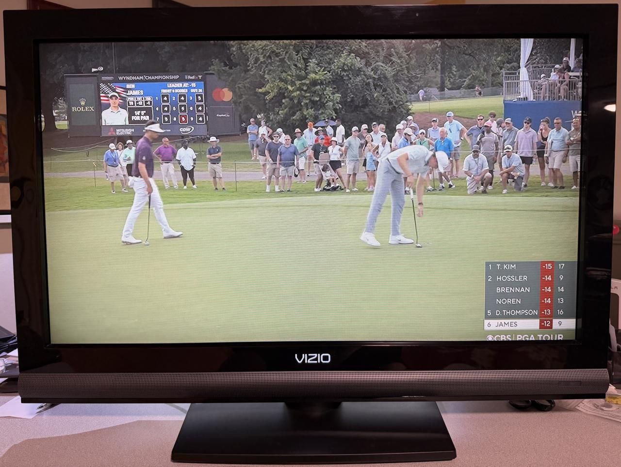 Vizio 32 inch TV Model E320VA