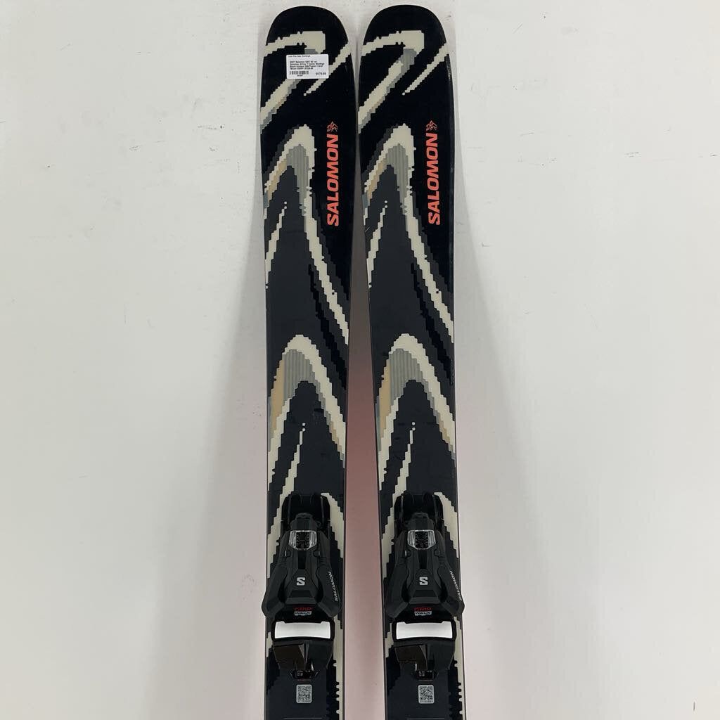 2027 Salomon QST 94 w/ Salomon Strive 11 Demo Bindings